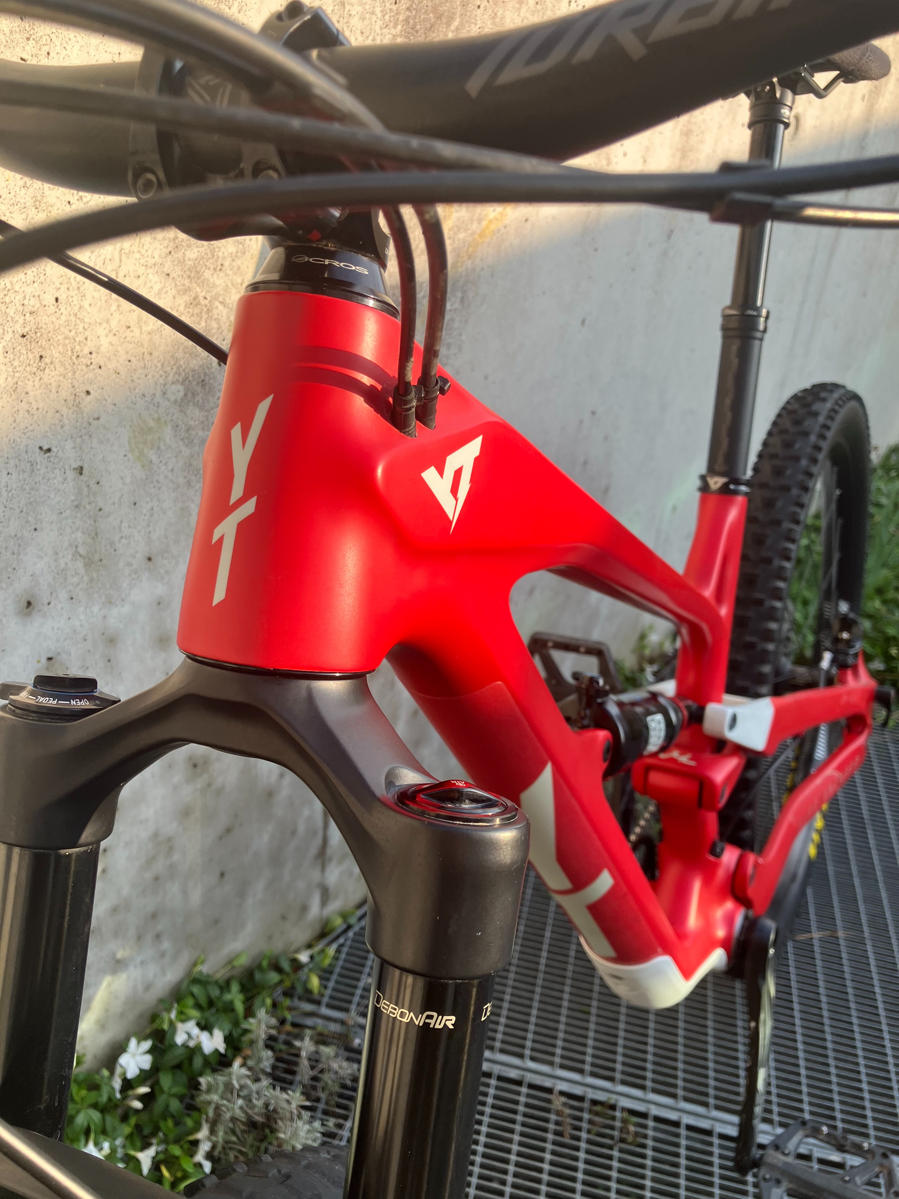 YT Industries Jeffsy CF Pro 2019
