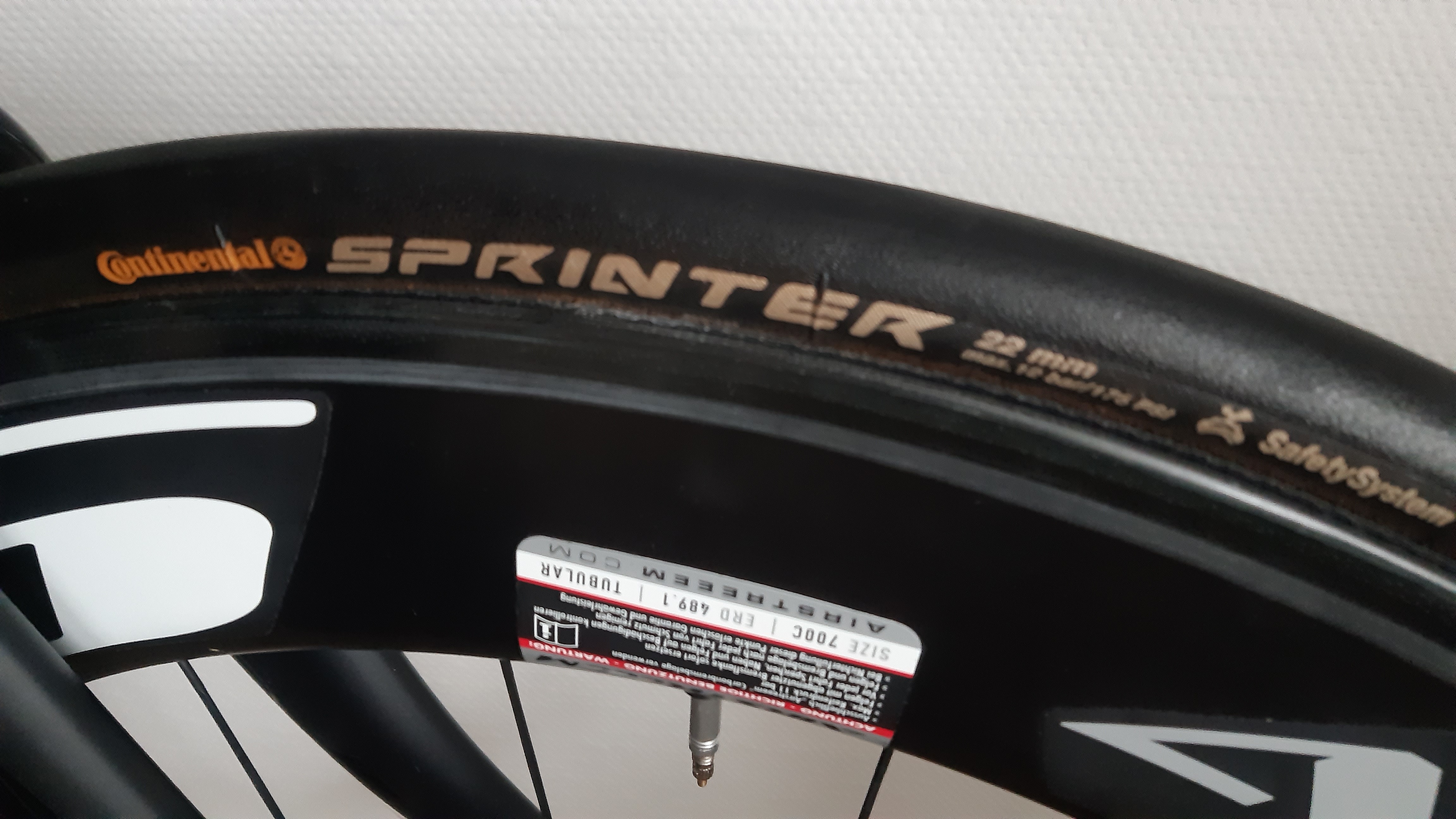 Airstreeem Super TT Road 2019