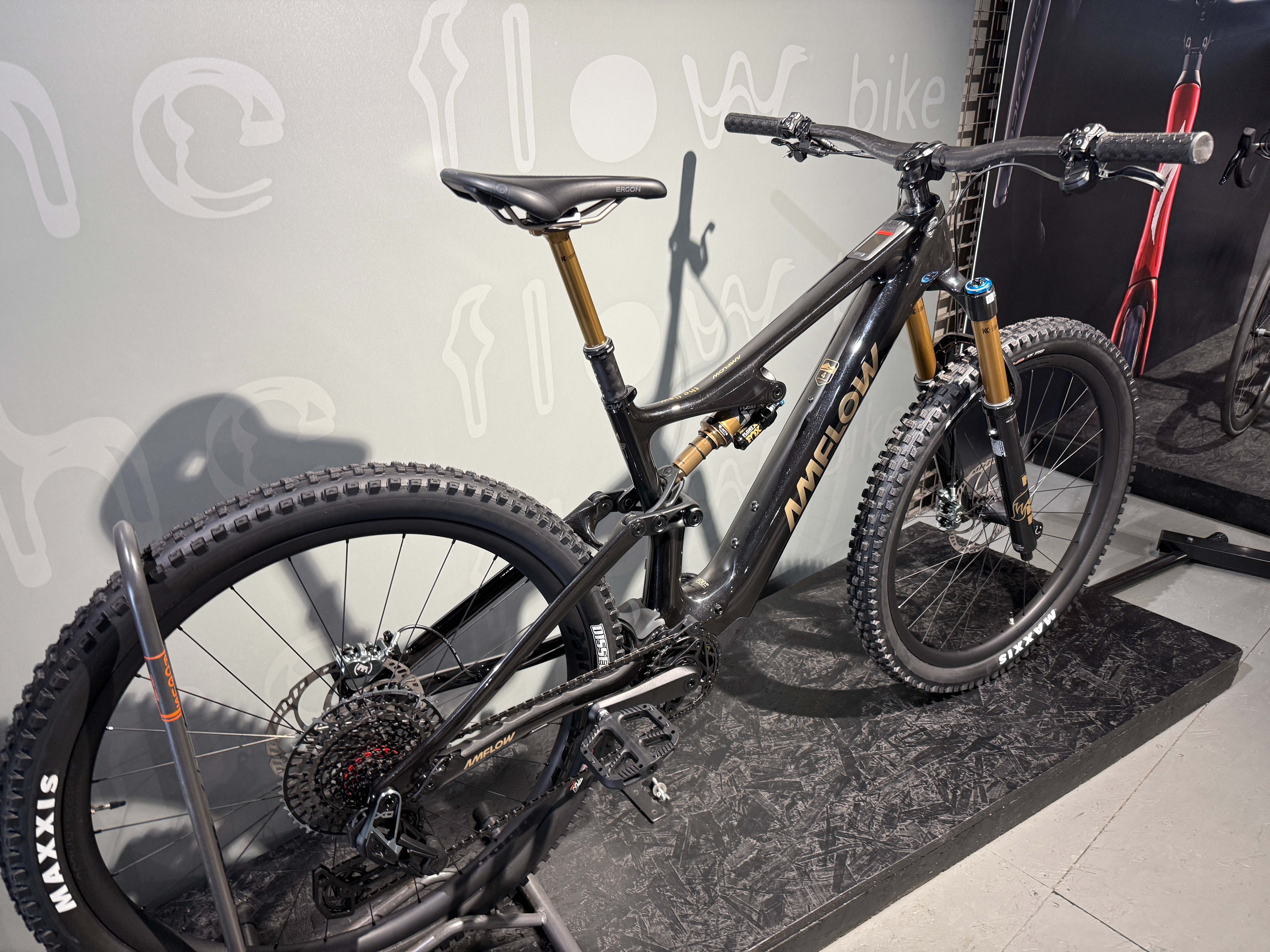 AMFLOW PL CARBON PRO 2025