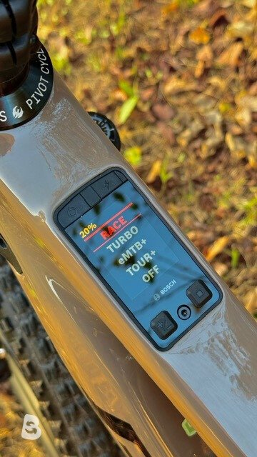 Pivot shuttle AM pro 2026