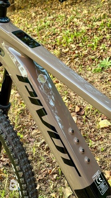 Pivot shuttle AM pro 2026