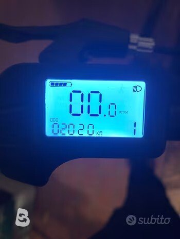 Rockrider E-ST 100 27,5" 2023