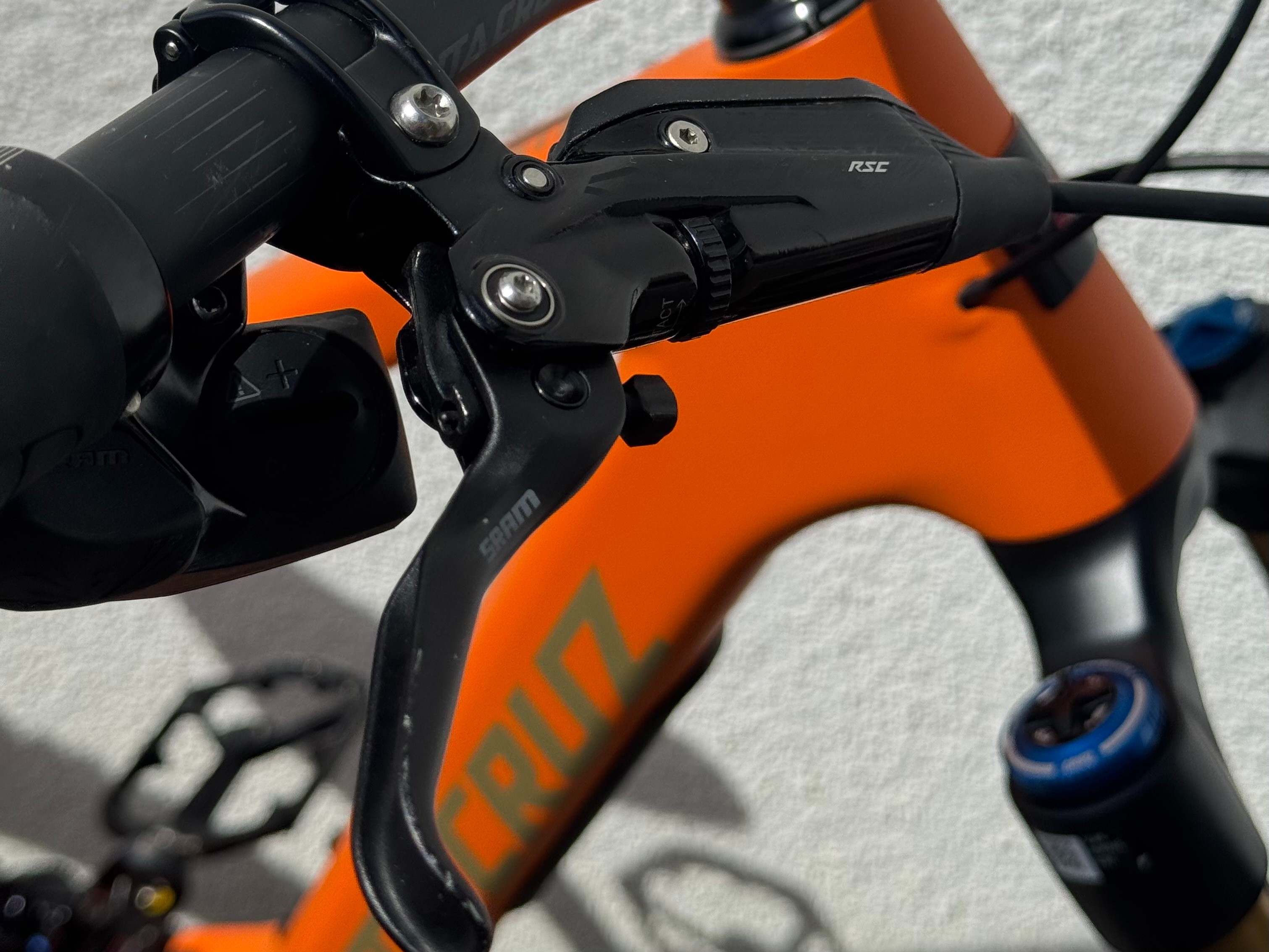 Santa Cruz HIGHTOWER X01 / AXS / RSV / Carbon CC / 29 2022