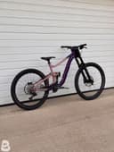 Giant Reign SX 2023