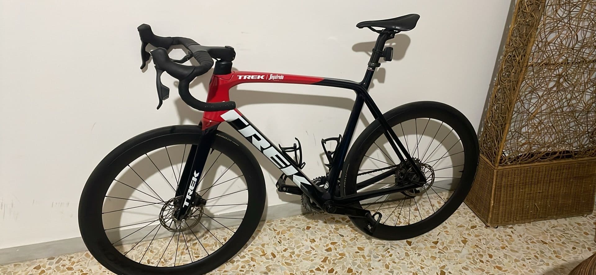 Trek Émonda SLR 7 eTap 2022