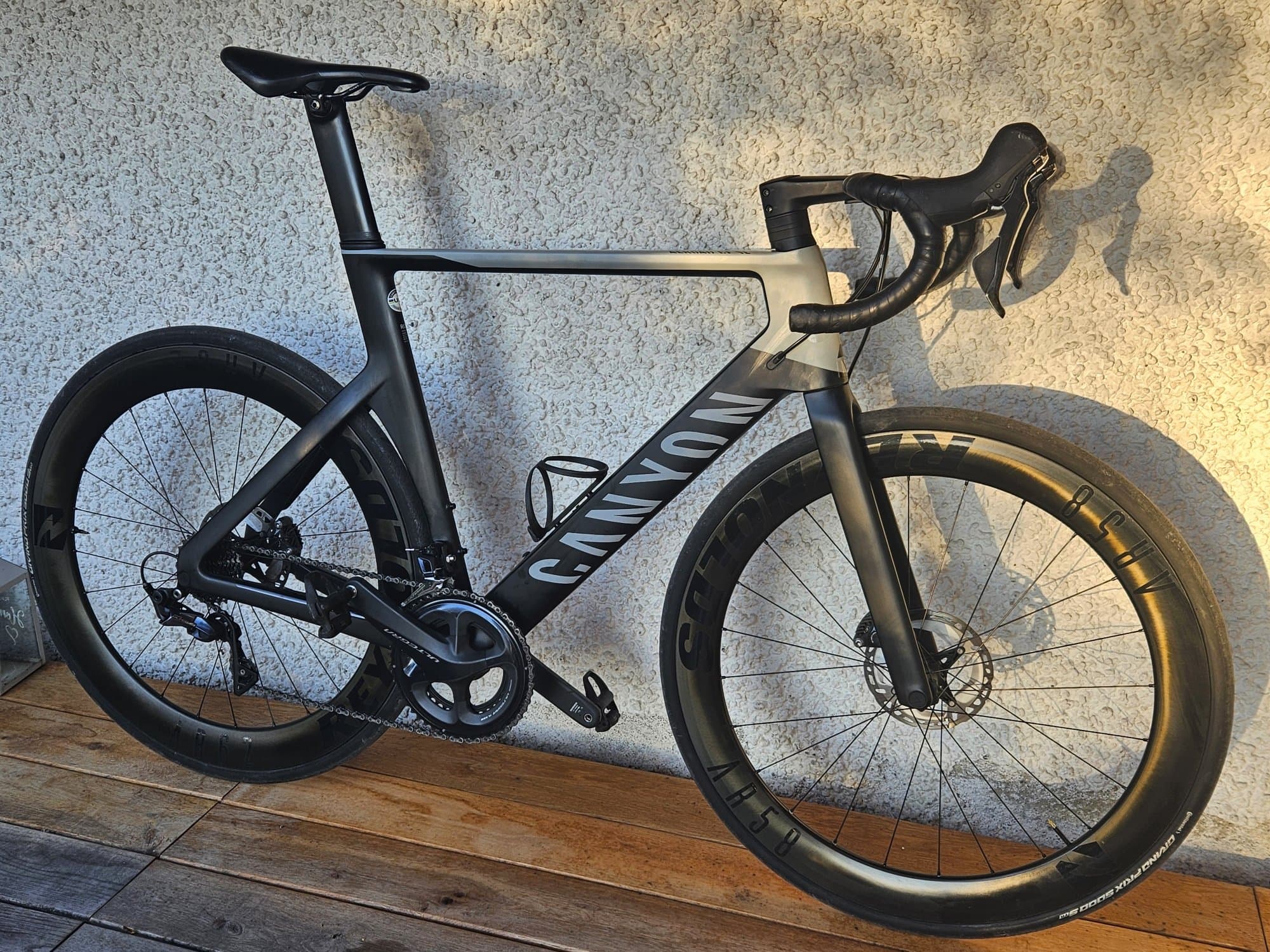 Canyon Aeroad CF SL 8 Disc 2022