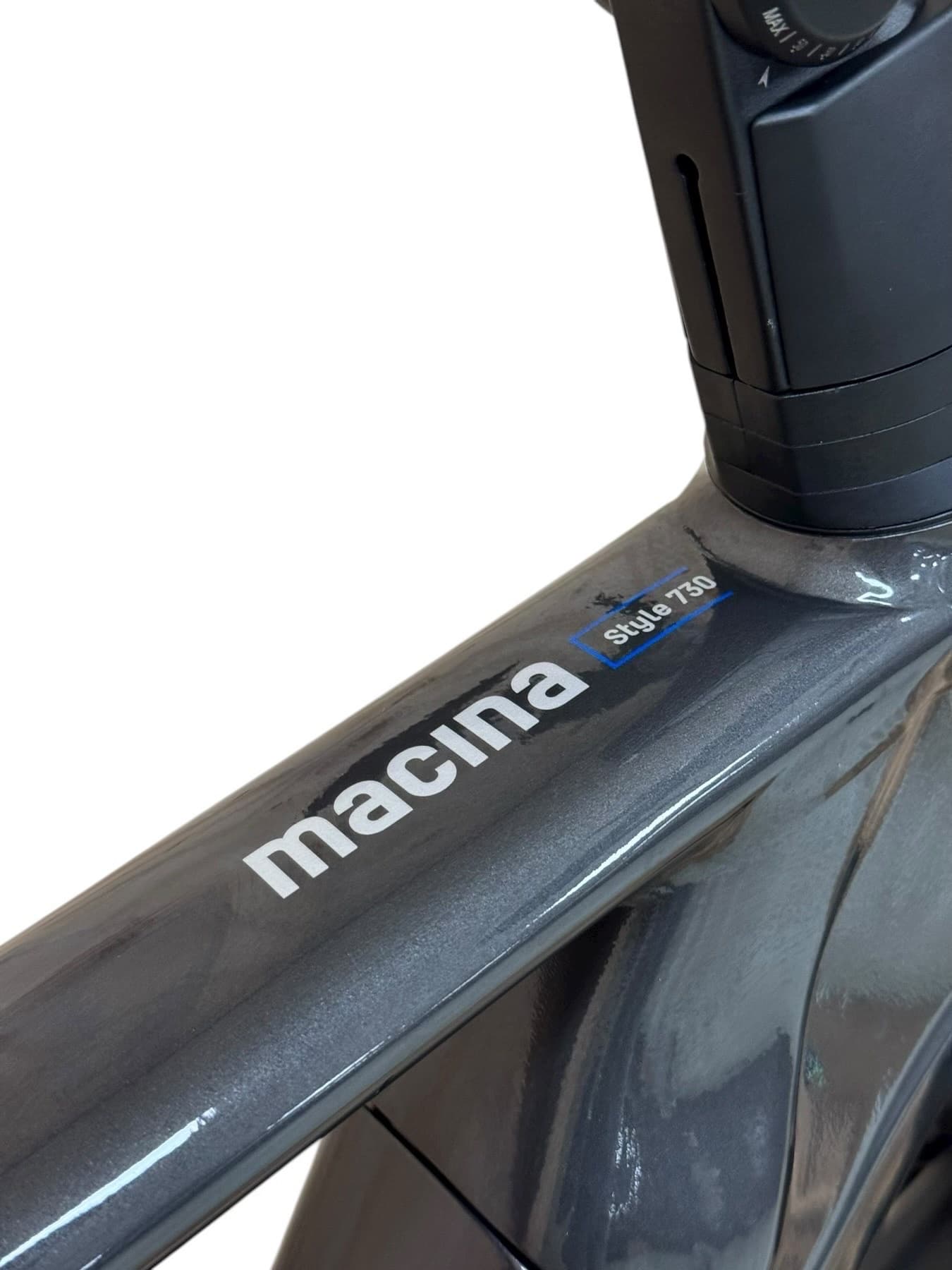 KTM Macina Style 730 Shimano Deore 2023