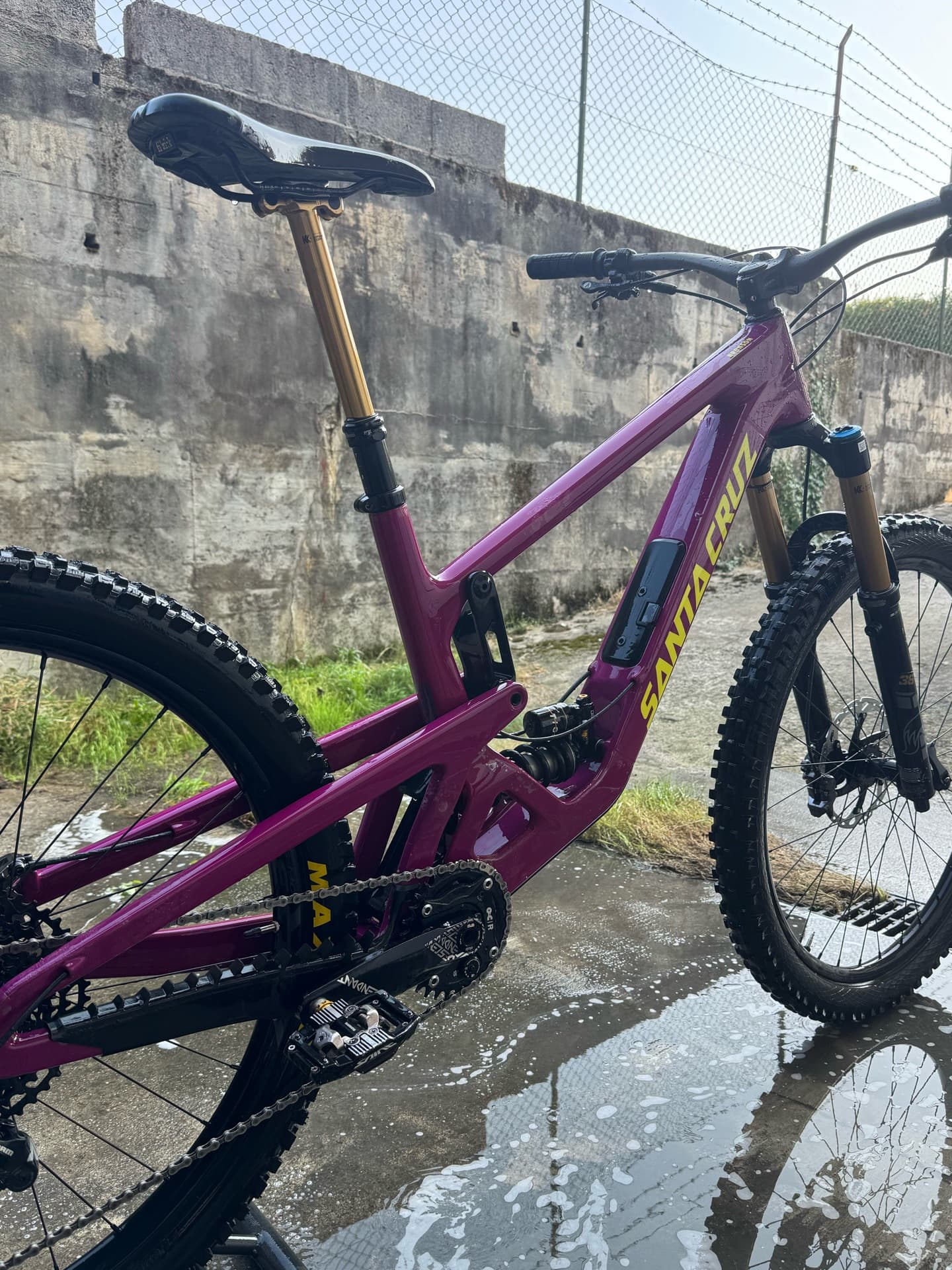 Santa Cruz Bronson 2025