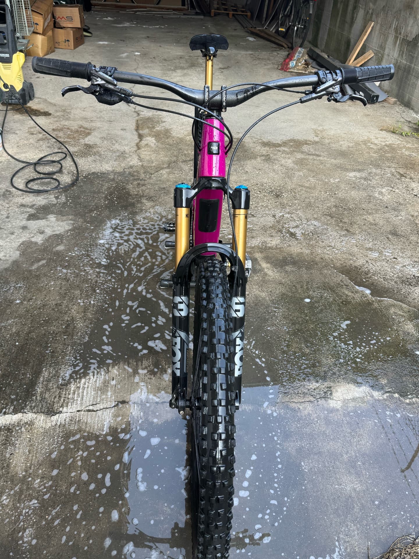 Santa Cruz Bronson 2025