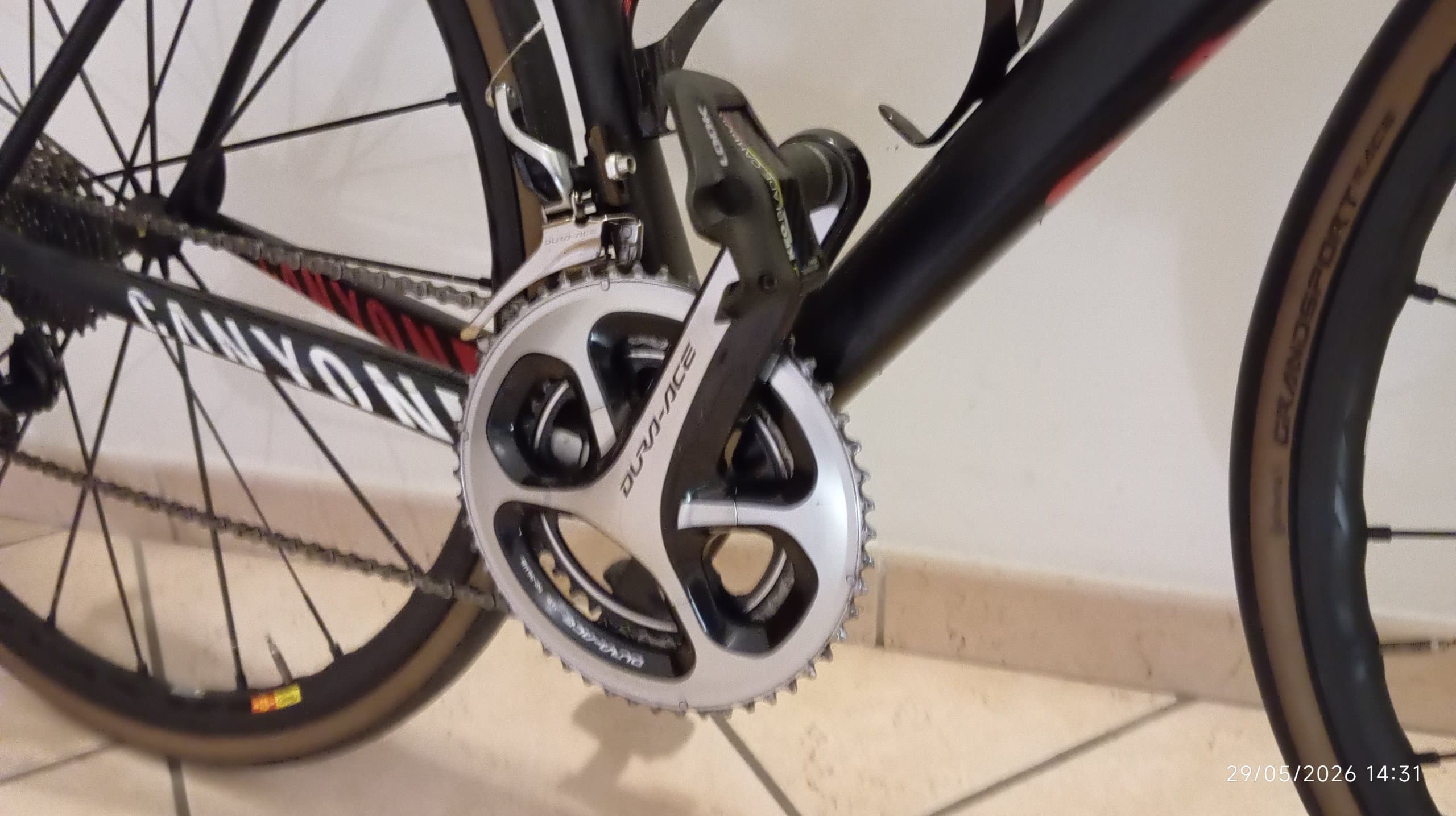 Canyon Ultimate CF SLX 2015
