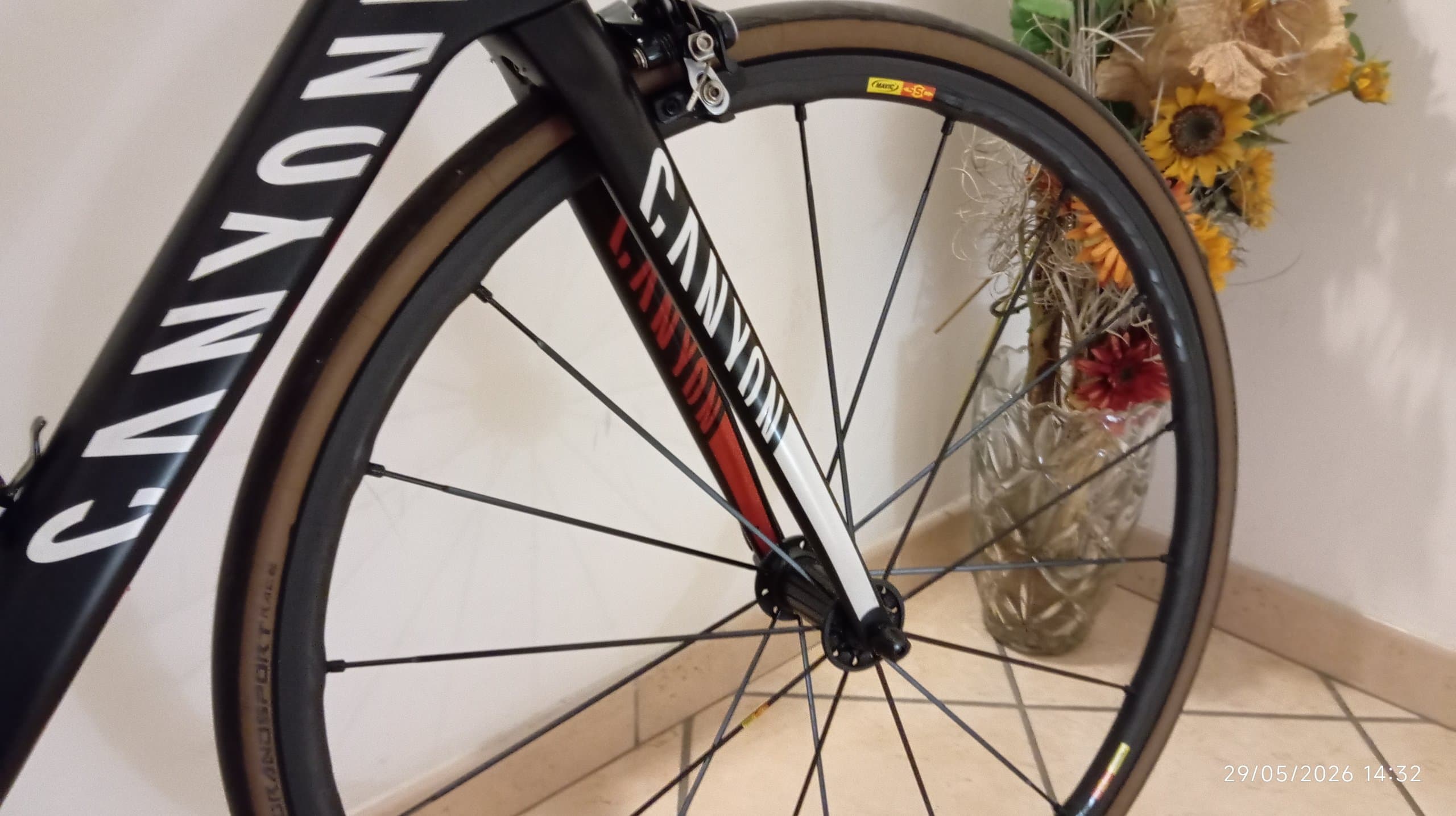 Canyon Ultimate CF SLX 2015