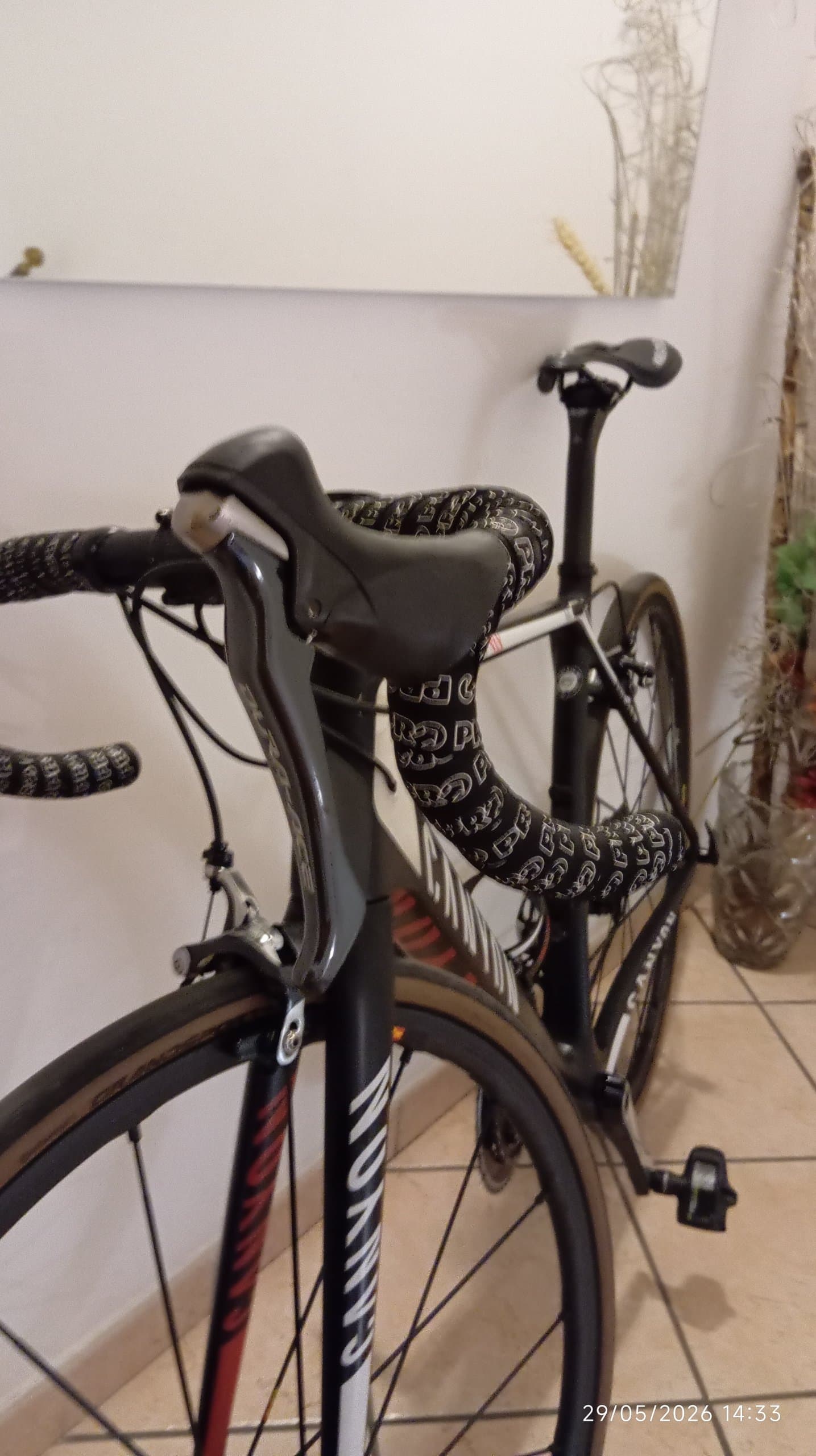 Canyon Ultimate CF SLX 2015