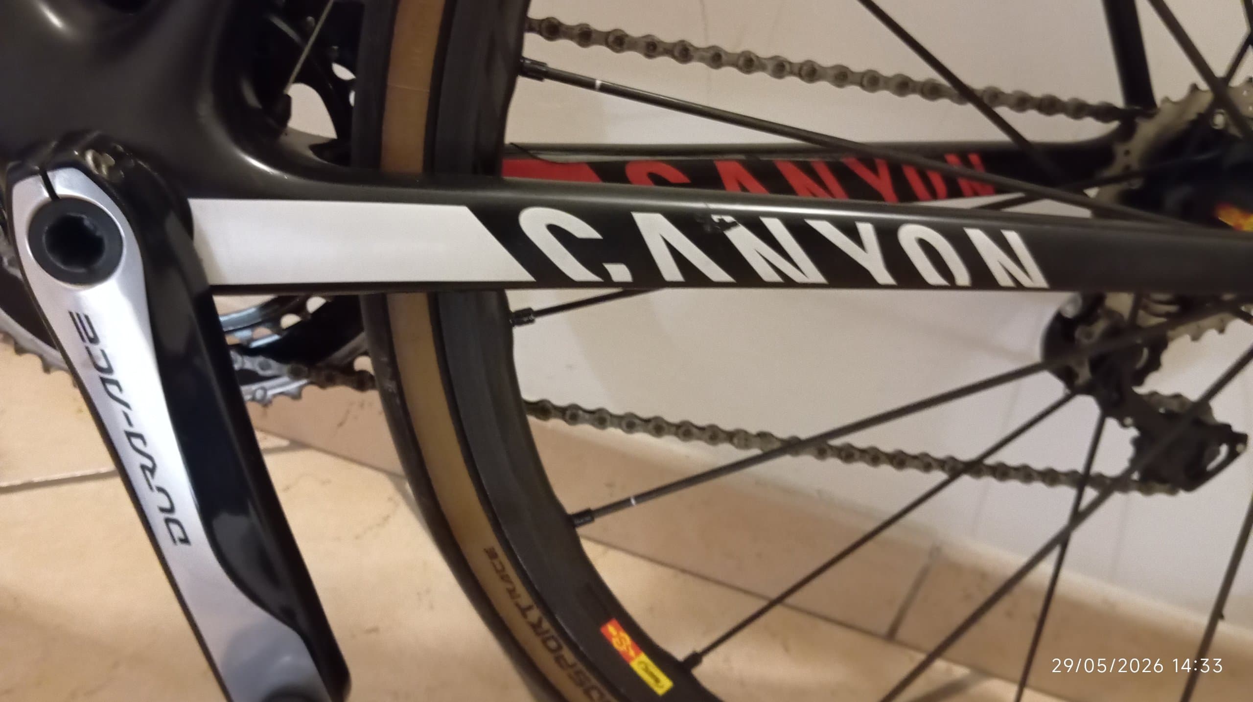 Canyon Ultimate CF SLX 2015