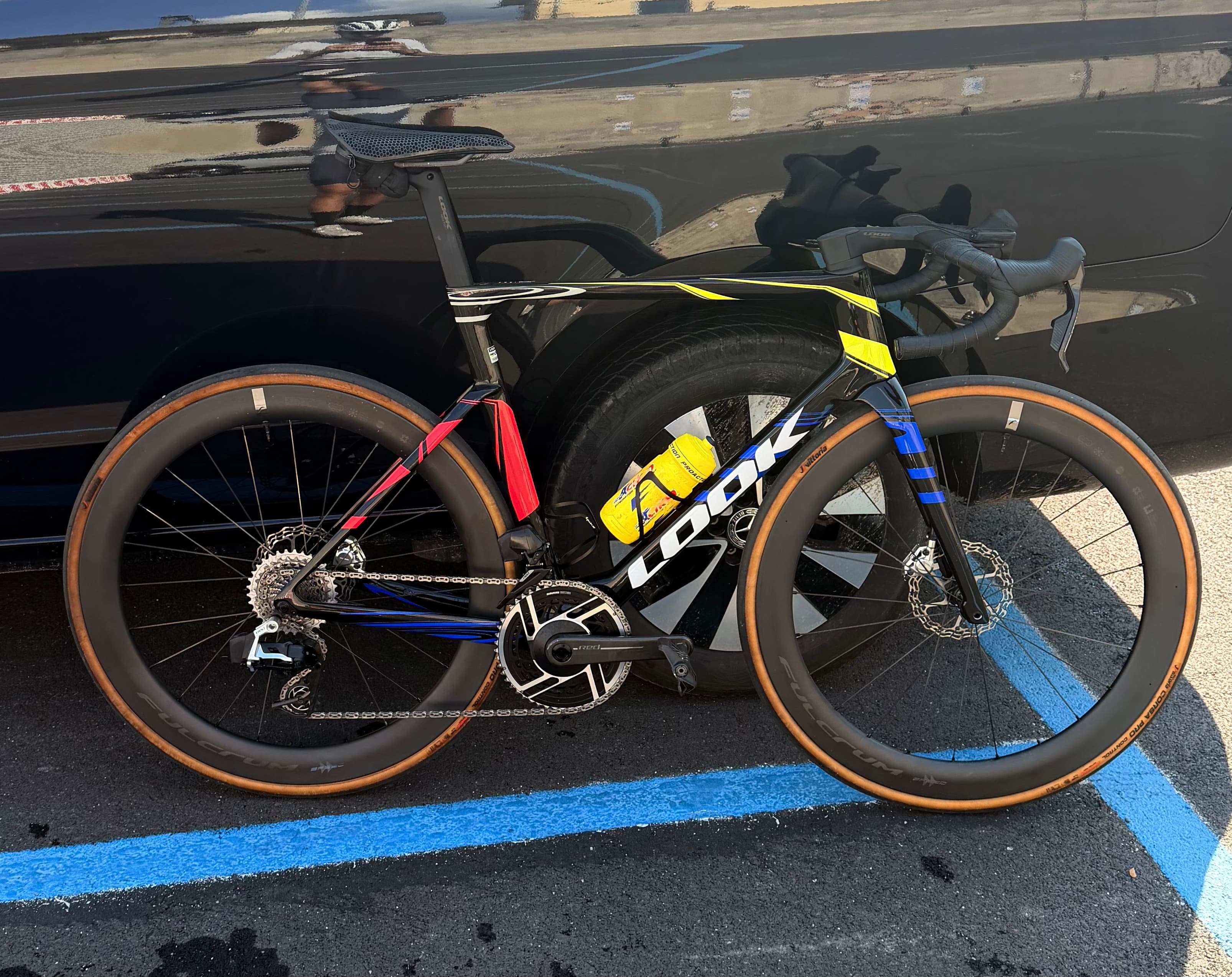 Look blade 795 rs 2026