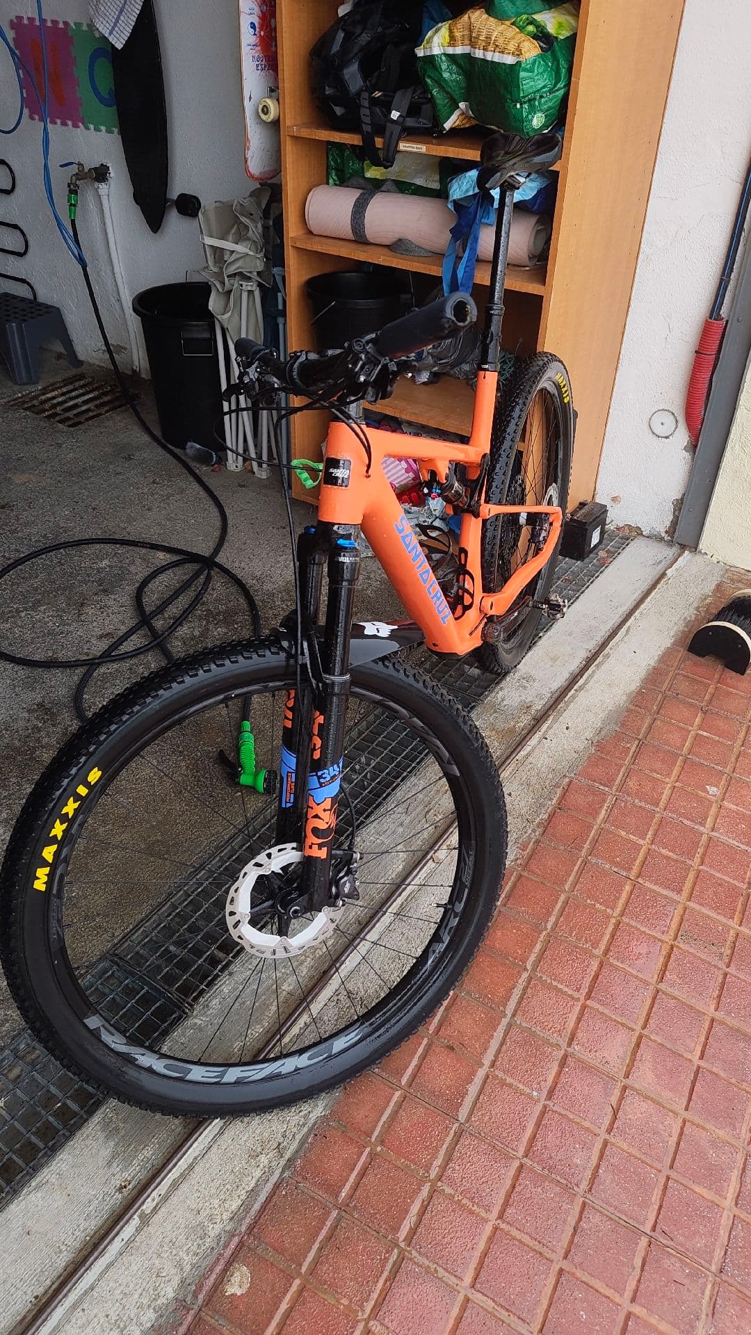 Santa Cruz BLUR XT TR / Carbon C 2023