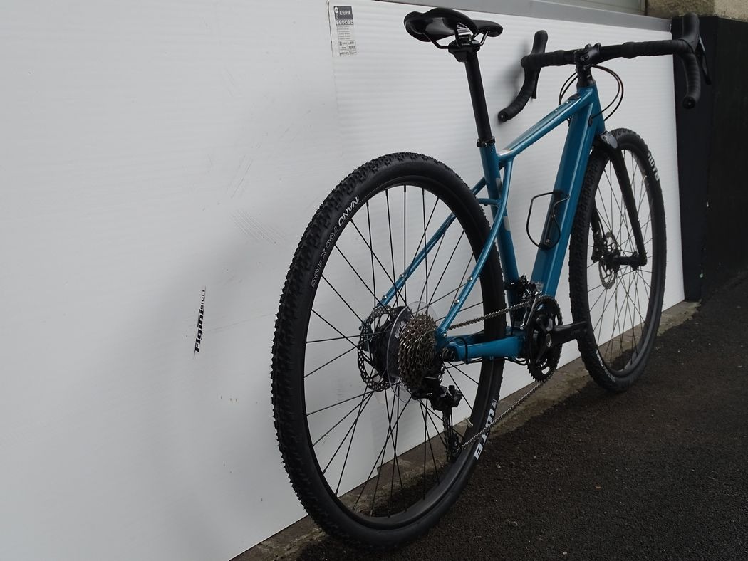 GT Grade Bolt (Deep Tail) 2023