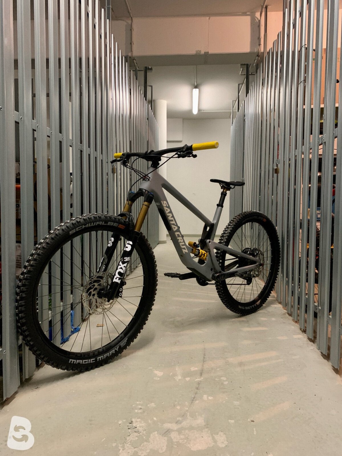 Santa Cruz Hightower Carbon CC 2021