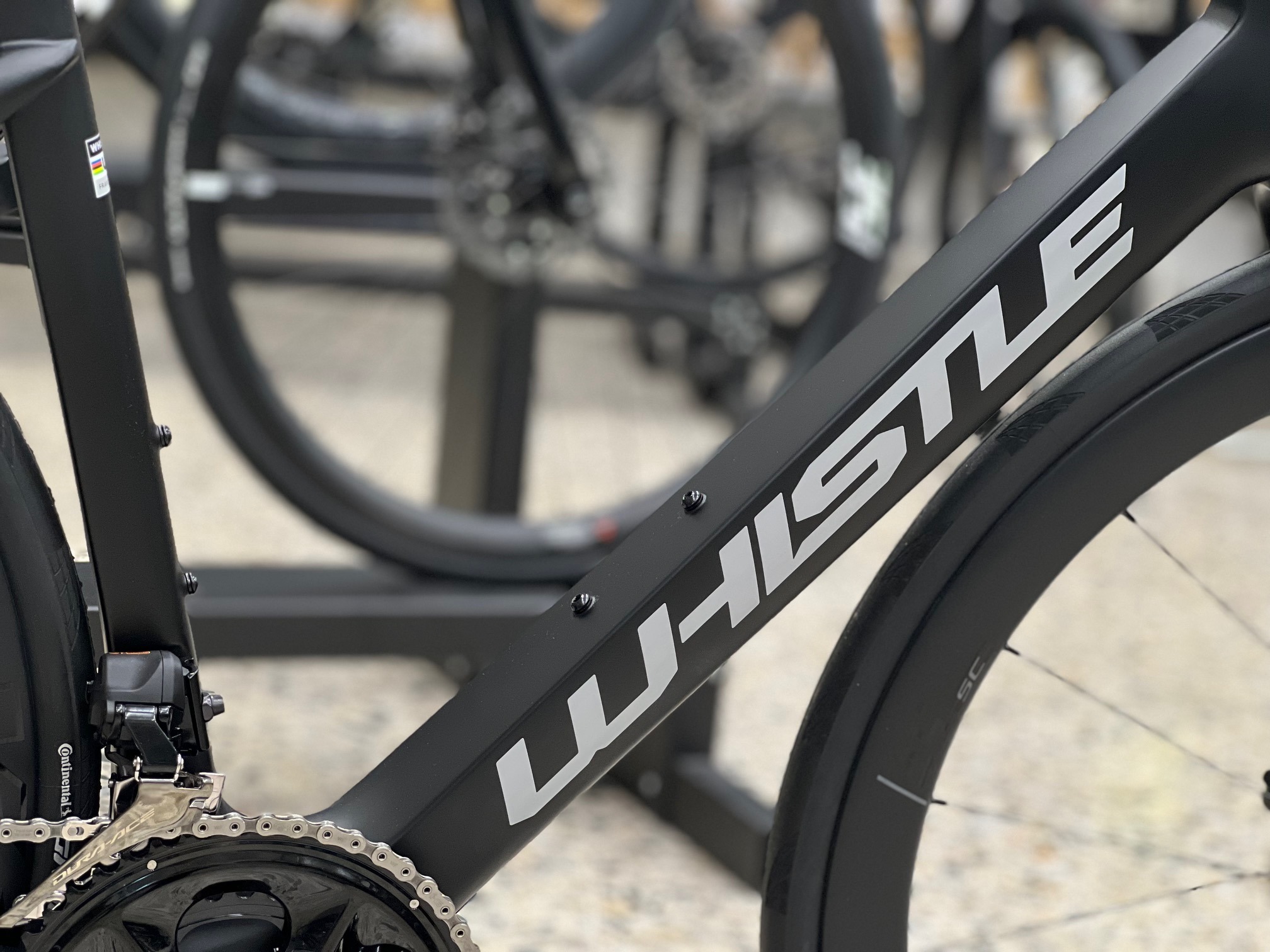 Whistle VAERO DURA ACE DI2 12V 2024