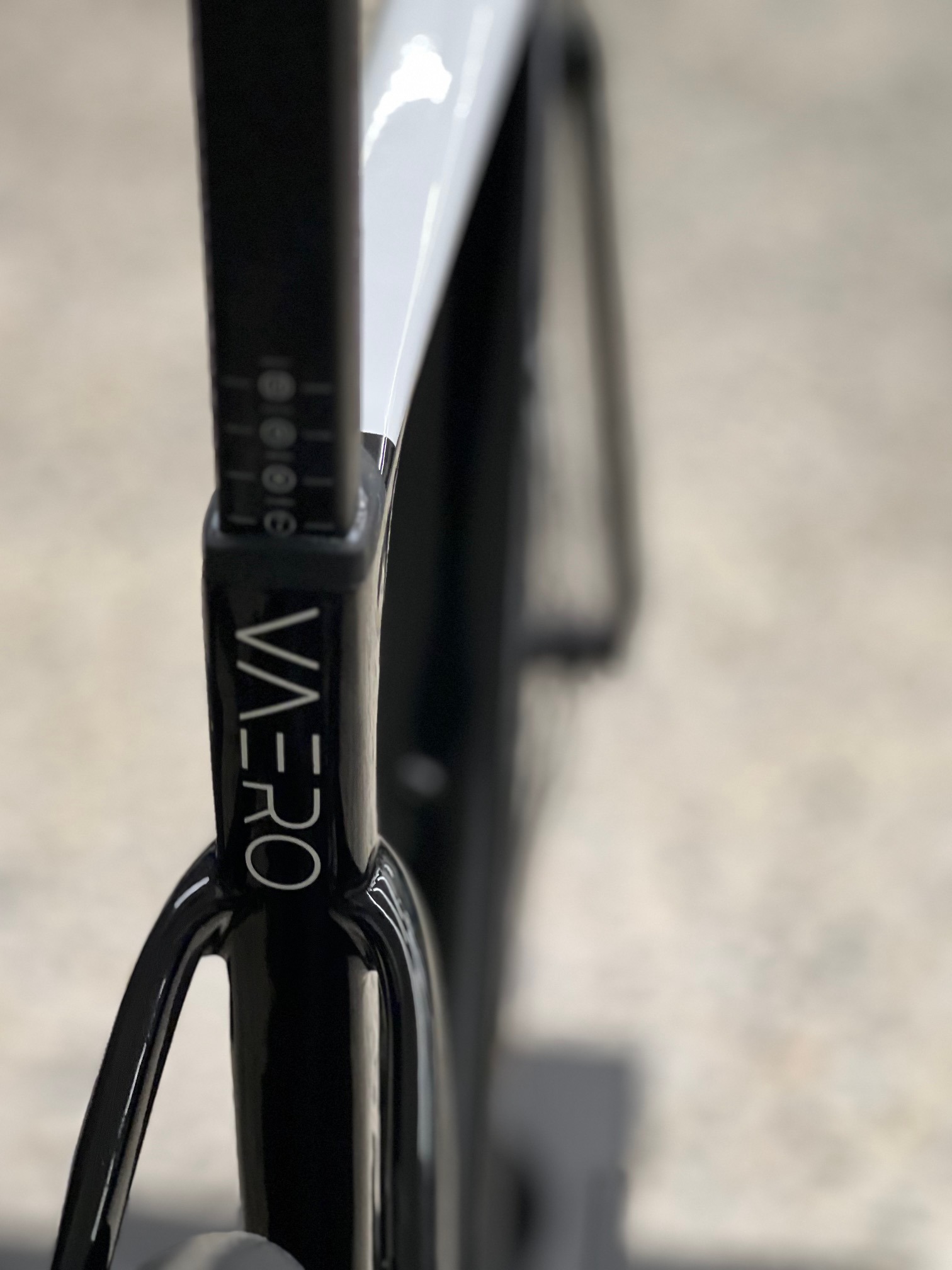 Whistle VAERO 105 12V 2024