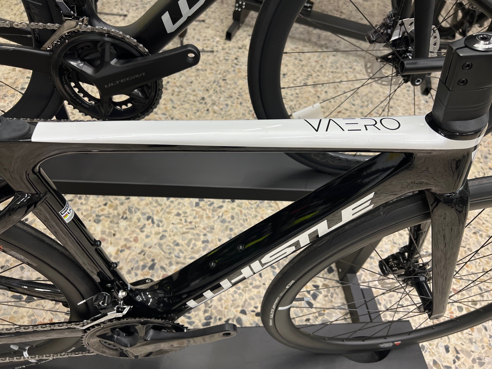 Whistle VAERO 105 12V 2024