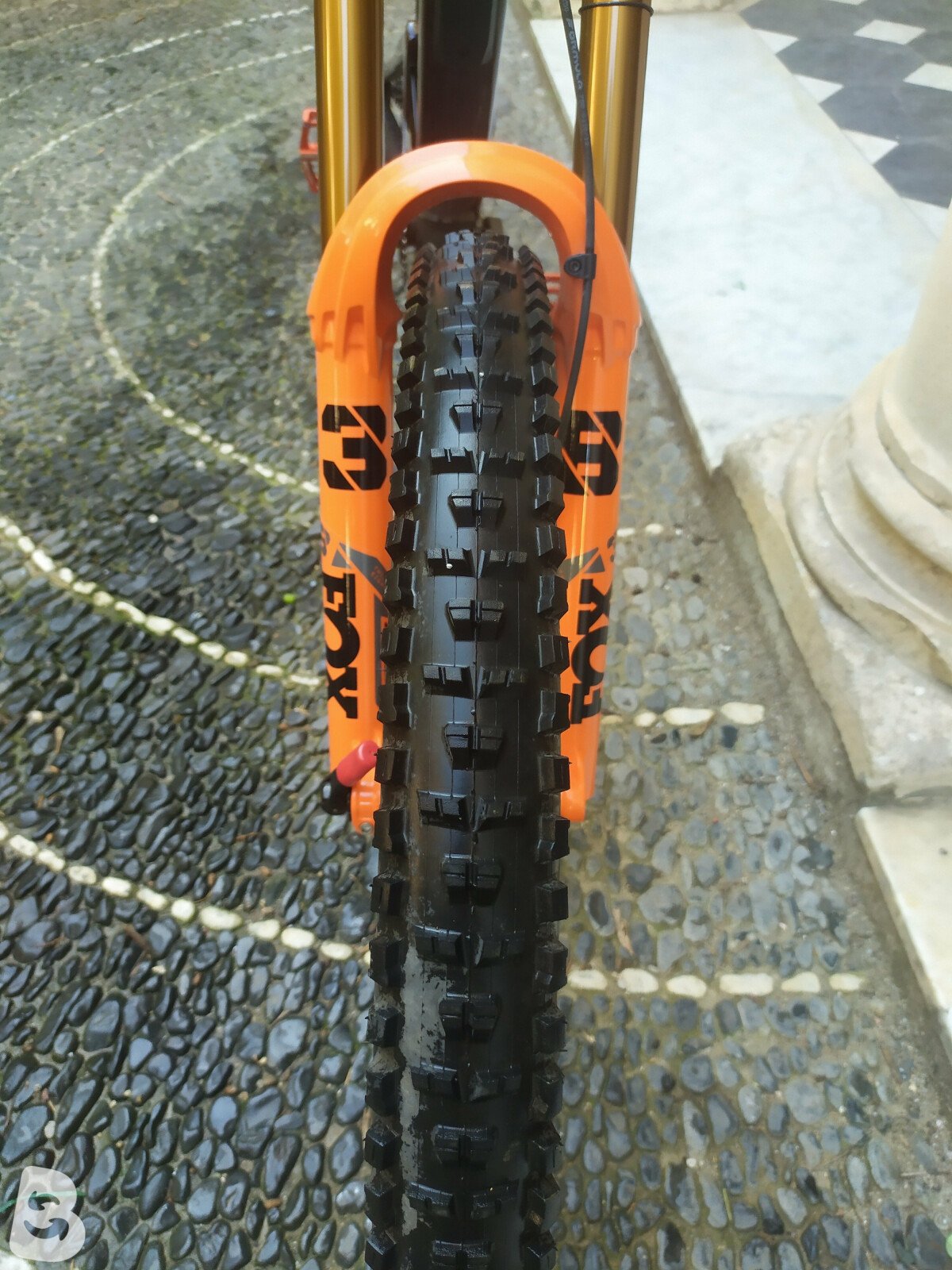 Santa Cruz Nomad CC X01 2021
