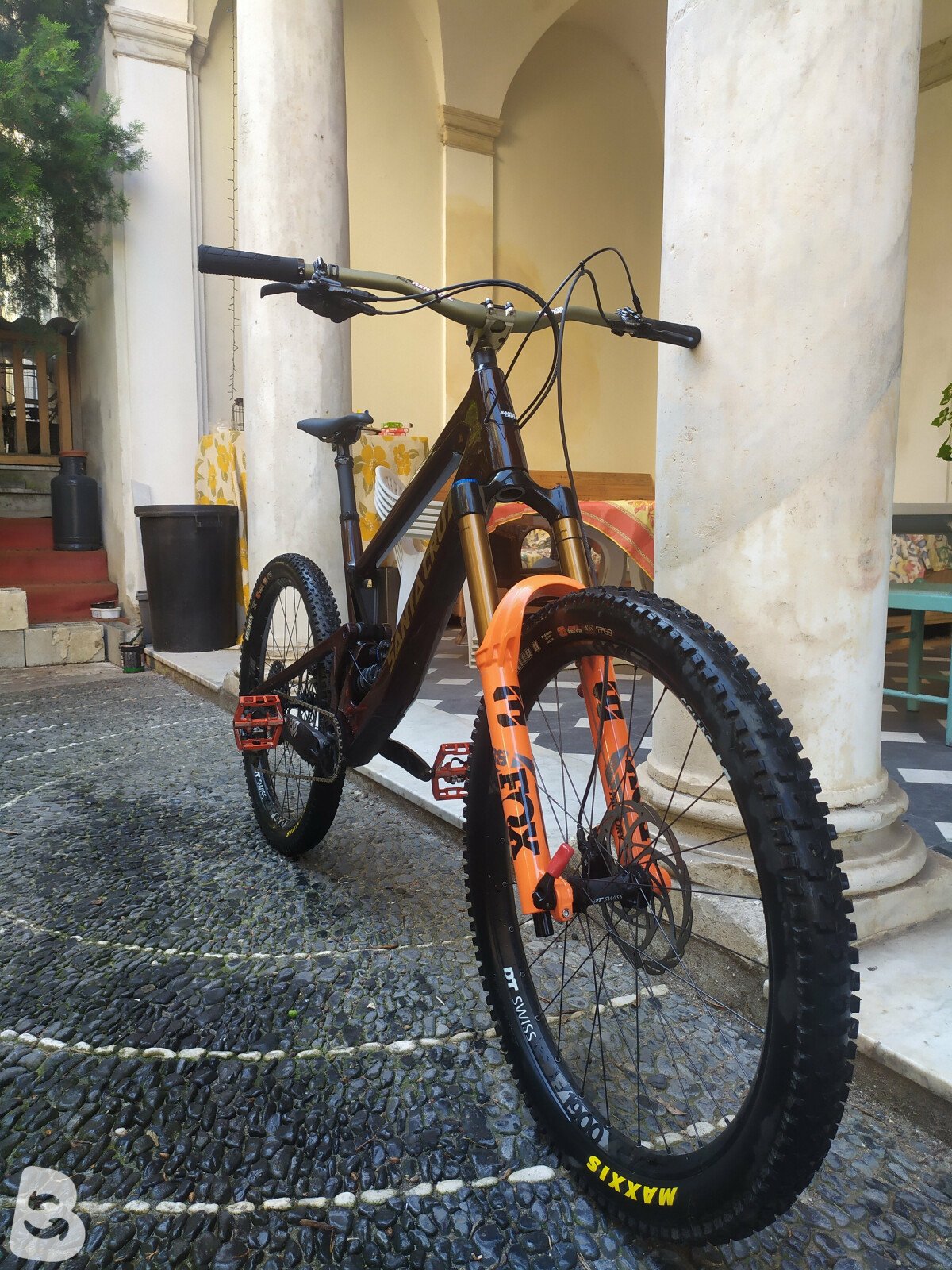 Santa Cruz Nomad CC X01 2021