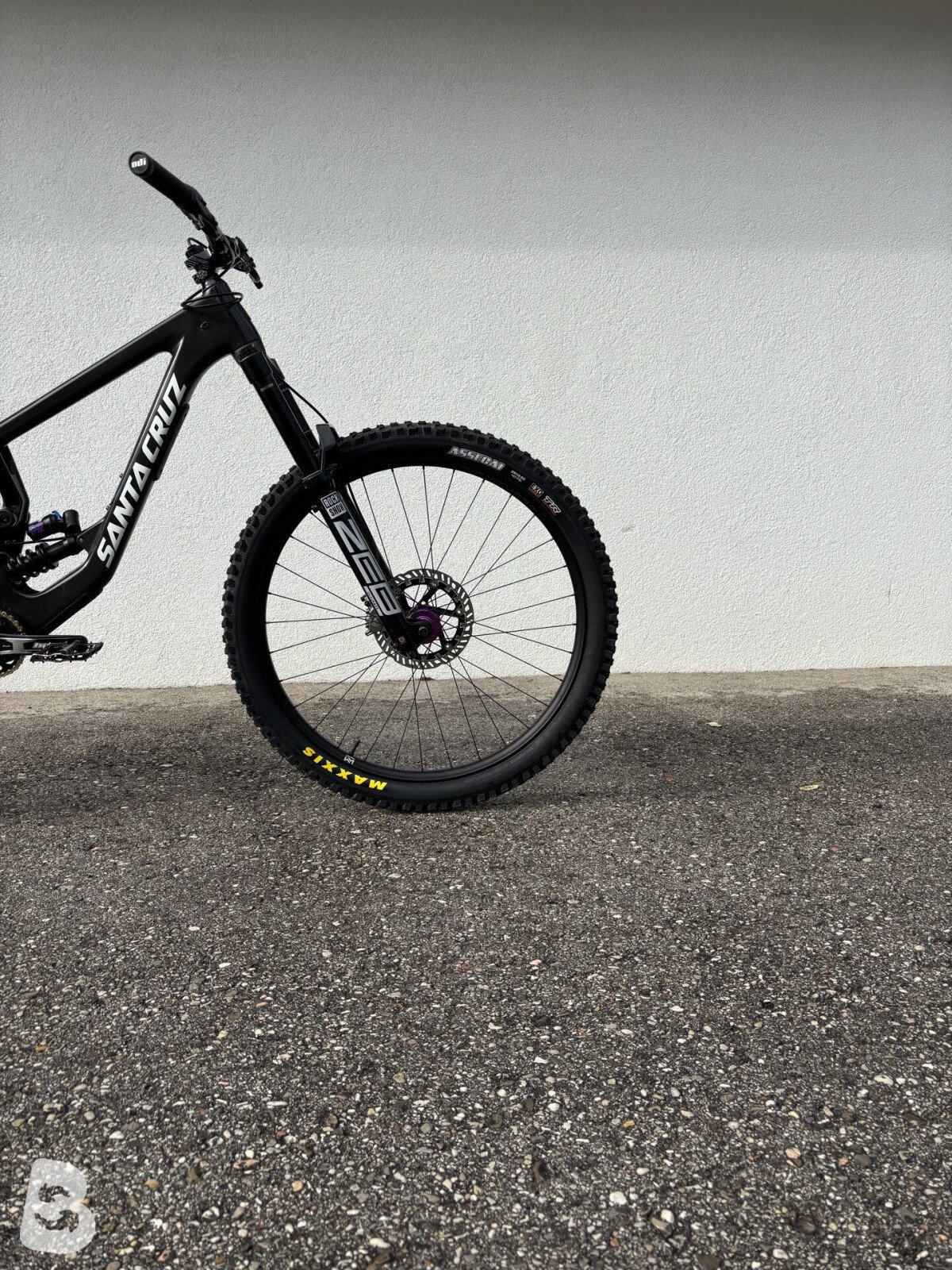 Santa Cruz Nomad Carbon CC X01 2022