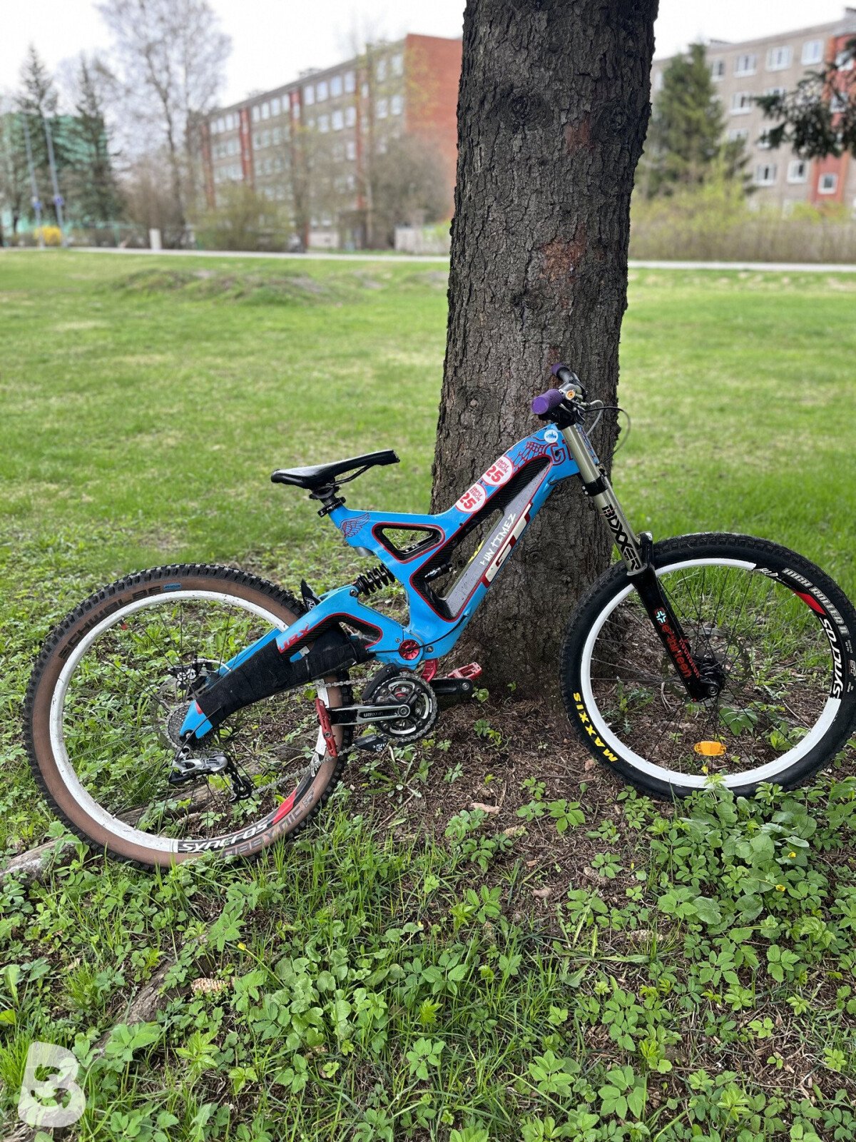 GT Fury Carbon Team 2011