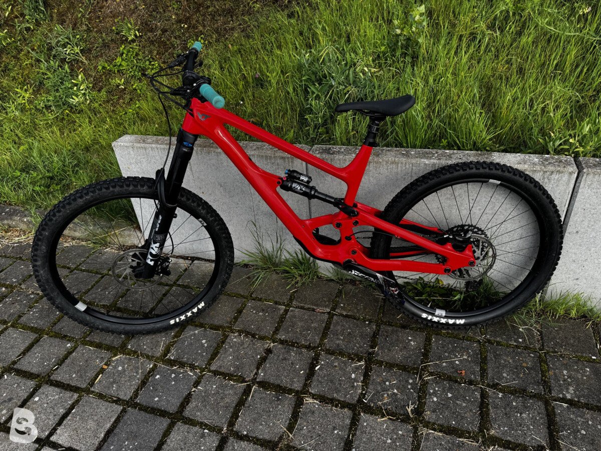 YT Industries Capra Comp 2022
