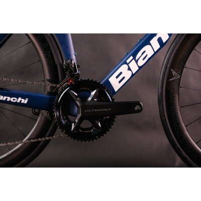 Bianchi Oltre Comp Ultegra Di2 2025