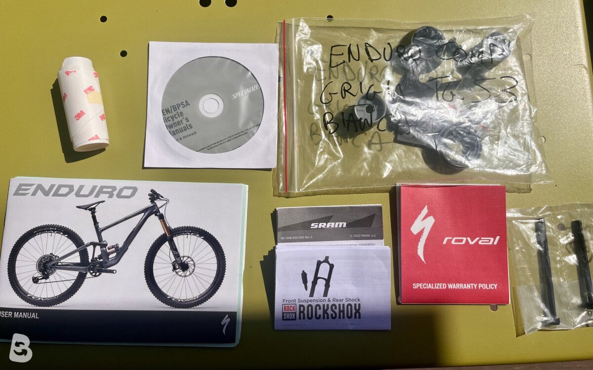 Specialized Enduro Comp 2022