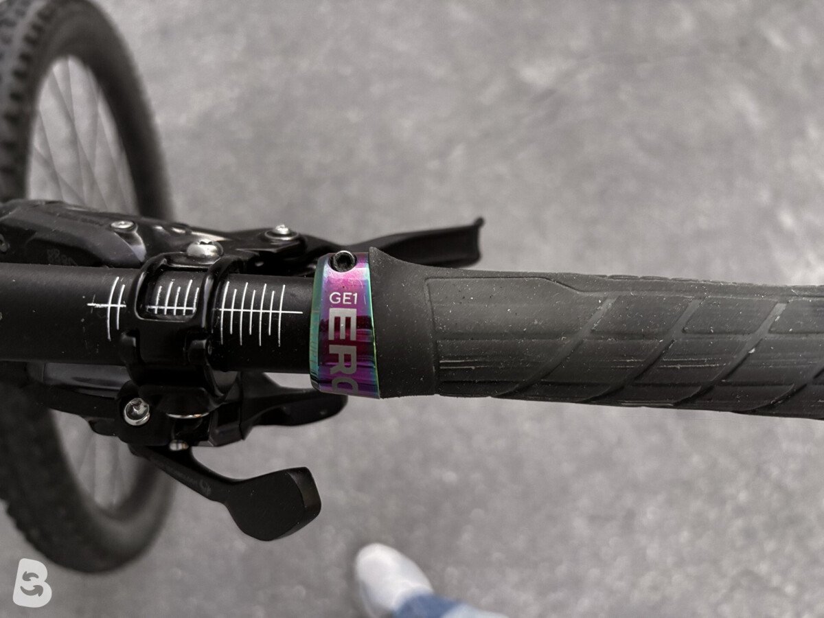 Mondraker Foxy Carbon R 2022