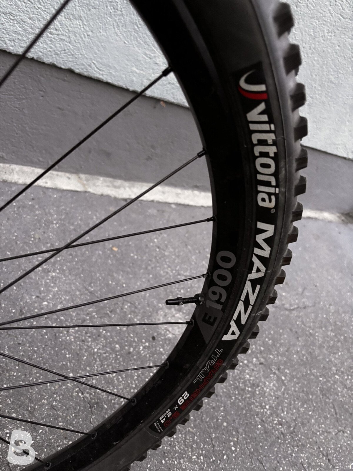 Mondraker Foxy Carbon R 2022