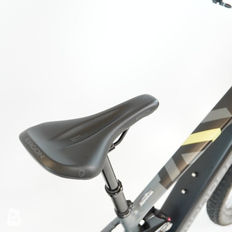 Mondraker Crafty Carbon R 2025