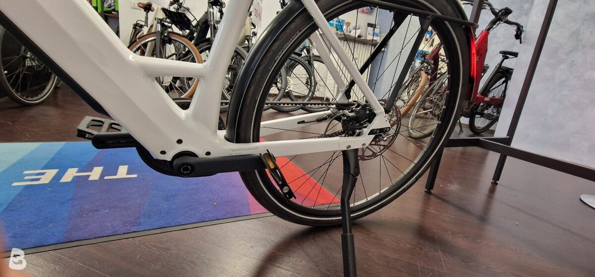 Riese & Müller UBN SIX 2025