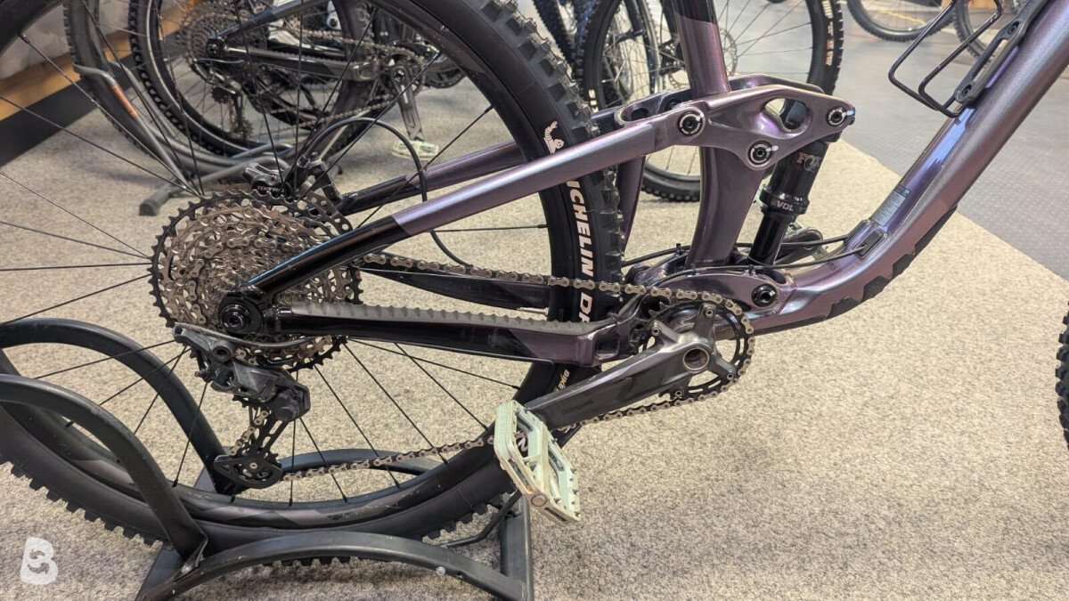 Giant Trance X 1 2024