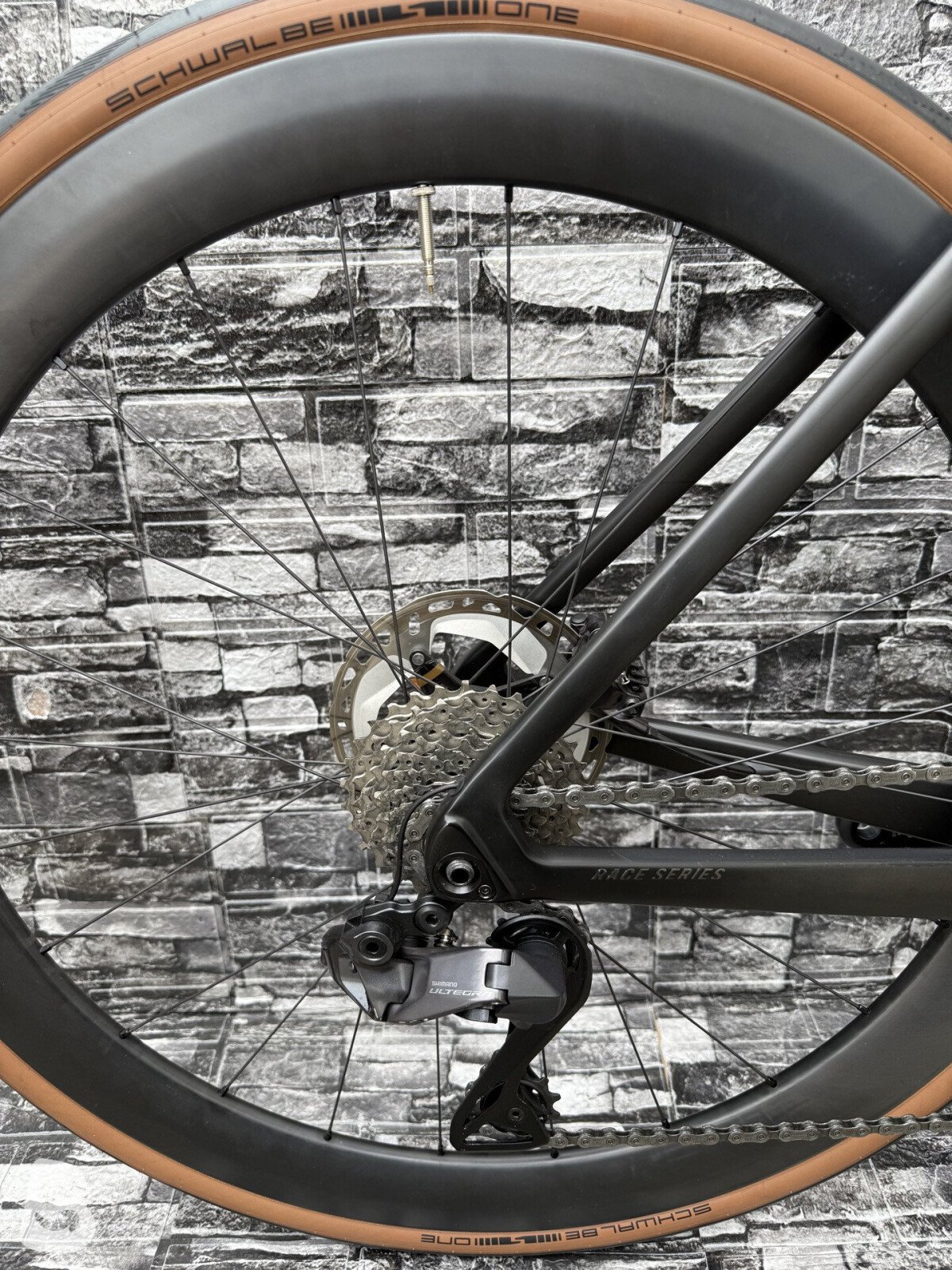 Megamo Pulse Elite 03 2023
