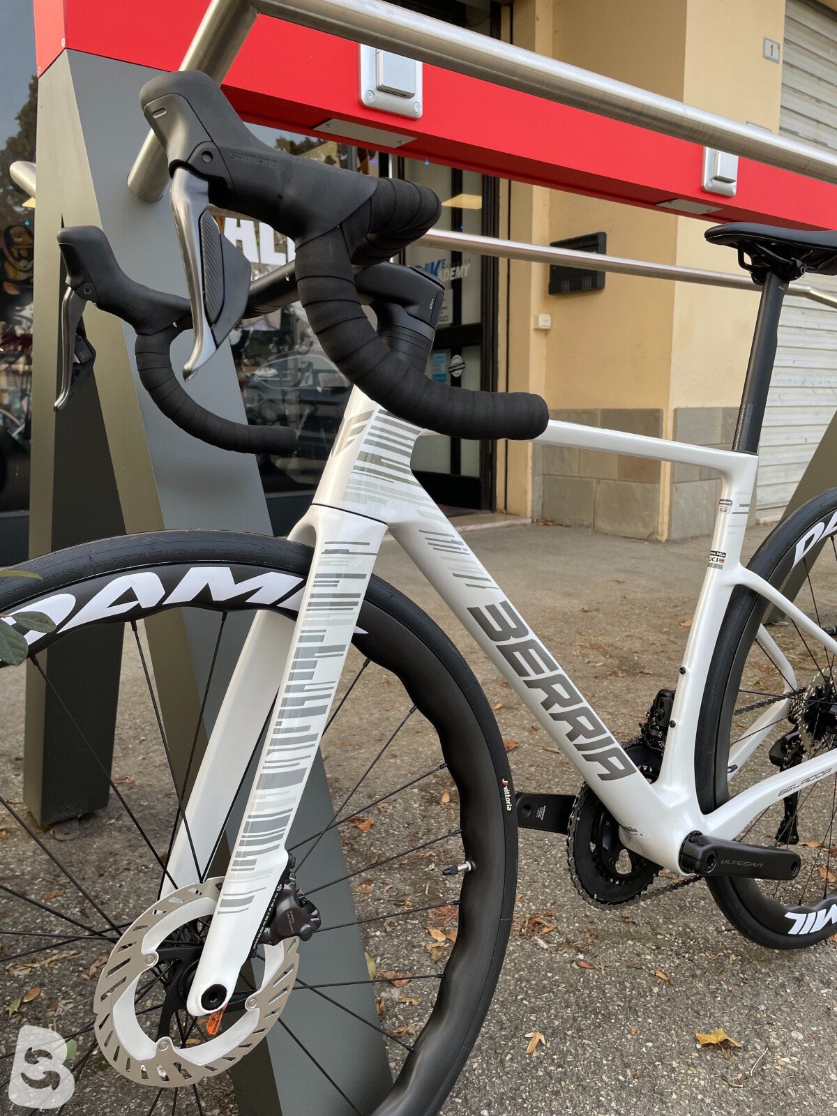 Berria BELADOR PRO ULTEGRA DI2 2025