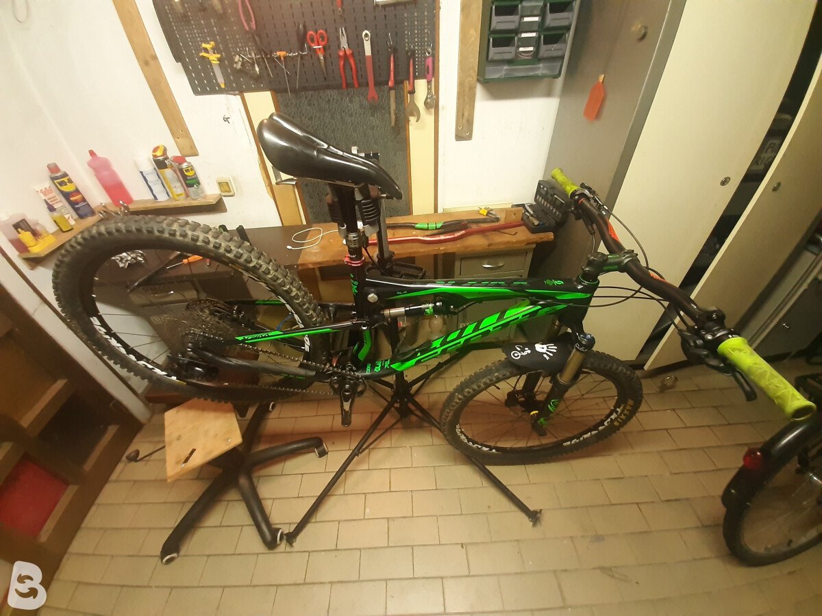 Scott spark 750 2016
