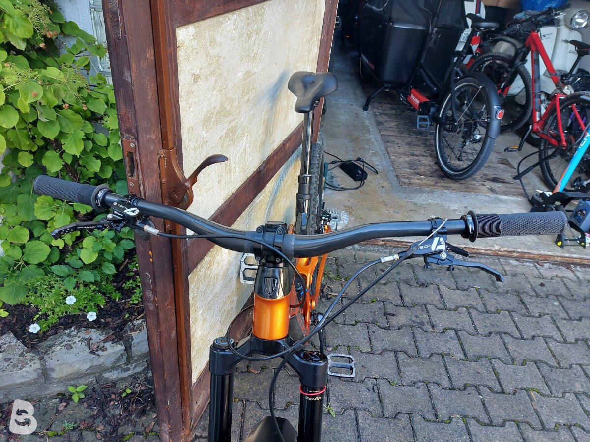 Trek Slash 9.8 GX AXS 2021