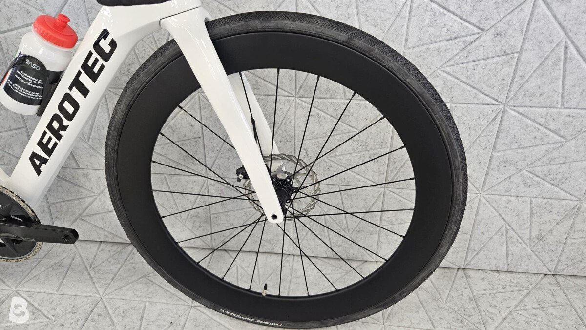 Aerotec D-ONE CARBON ROAD SRAM RIVAL ETAP AXS 12S FAST SIXTY 2025