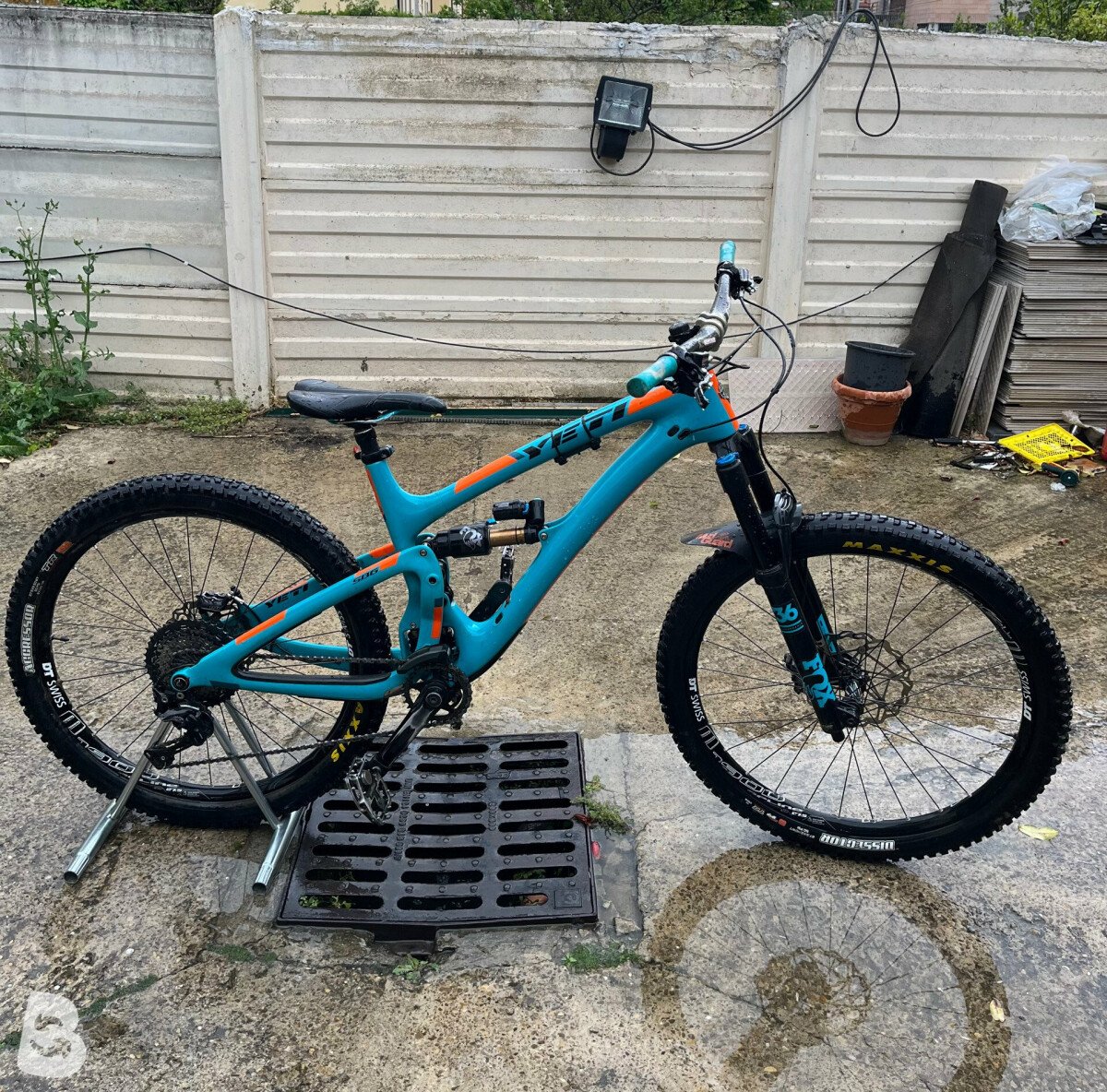 Yeti ARC C1 2019