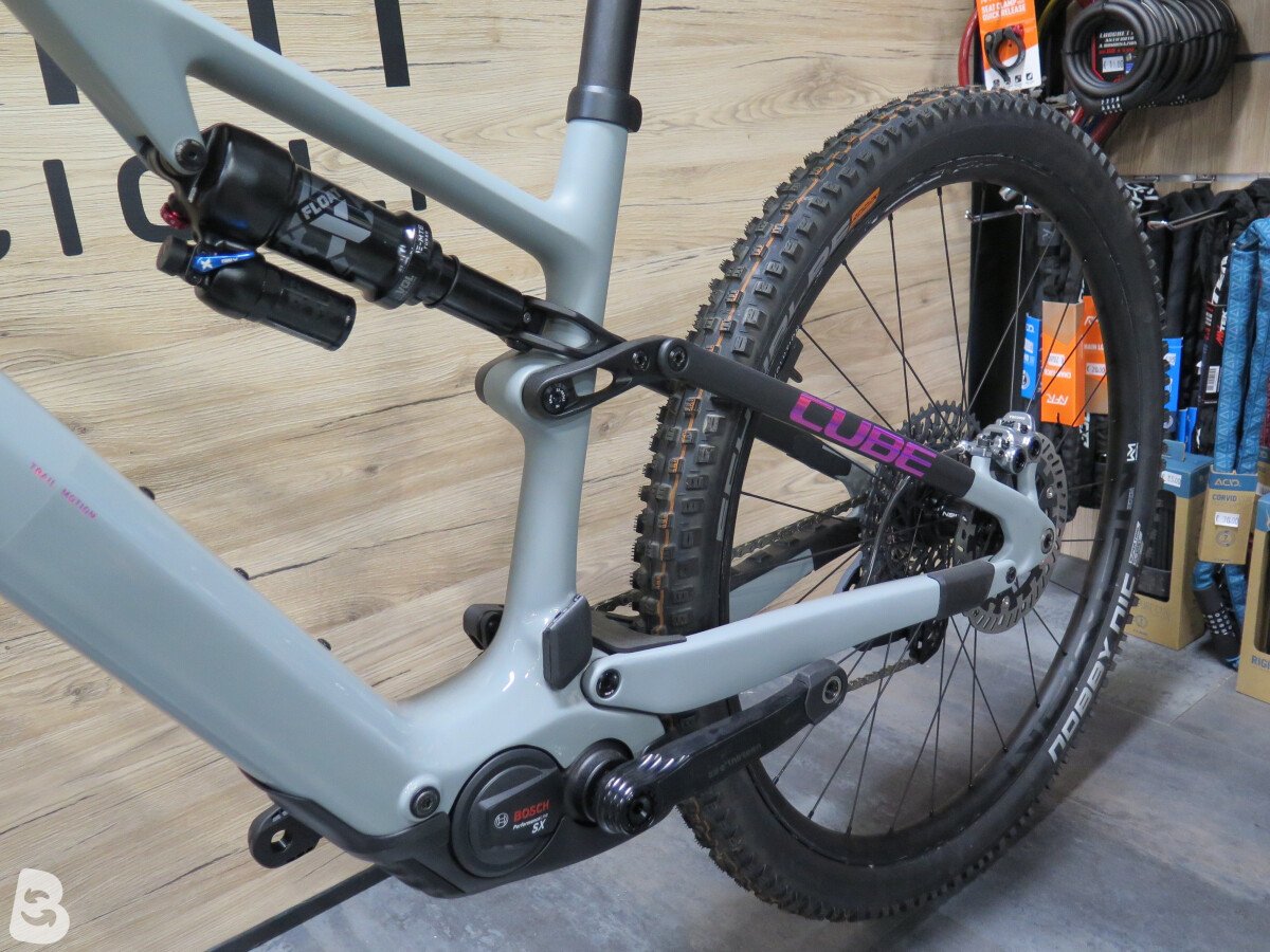 Cube Bikes ams hybrid one 44 2025