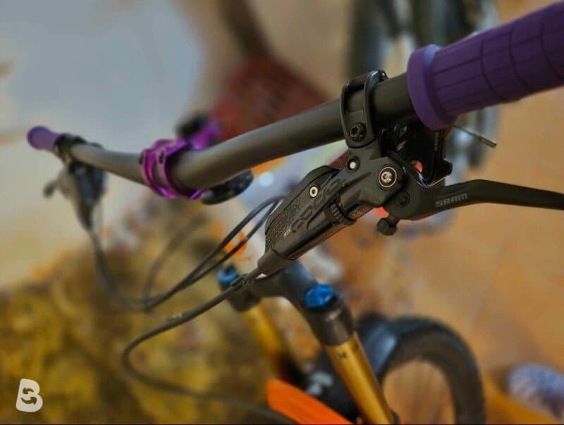 Pivot Firebird Pro X01 2023