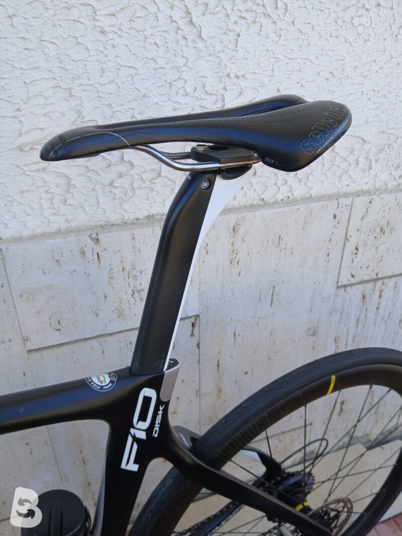 Pinarello Dogma F10 Disk Red eTap Bike 2020