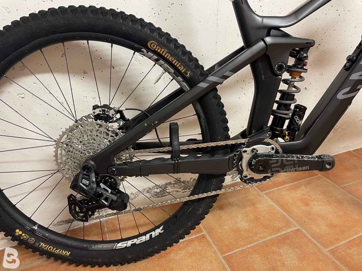 Canyon Strive CFR 2023