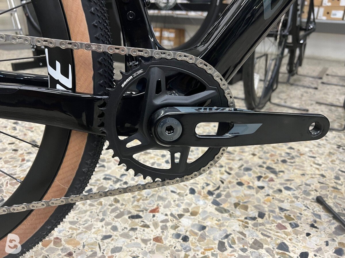 Whistle KIOWA SRAM RIVAL XPLR AXS 13X1 2026