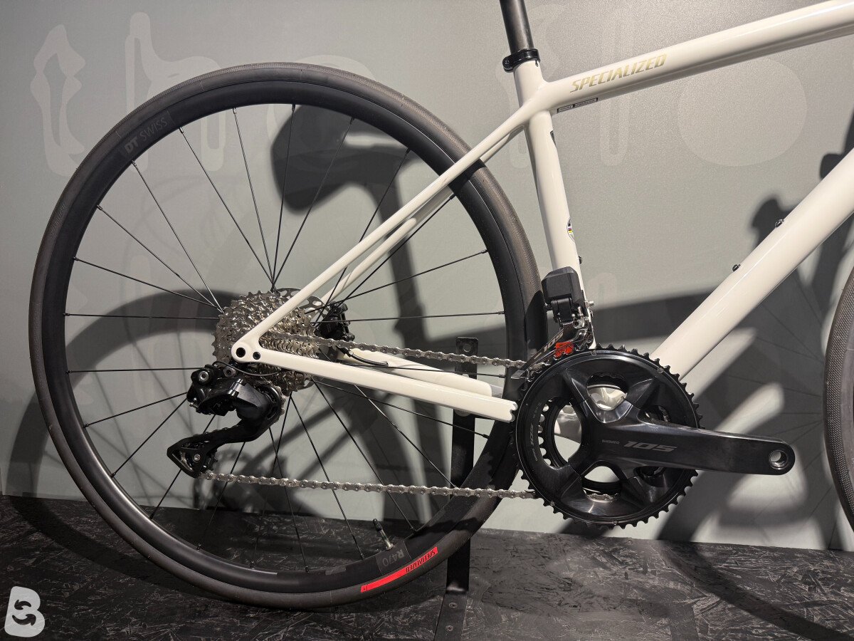 Specialized Aethos Comp Shimano 105 Di2 2025