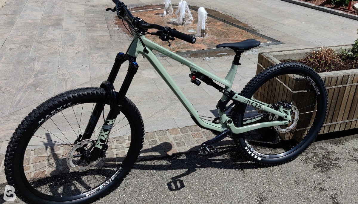 Commencal Meta AM Essential 2021