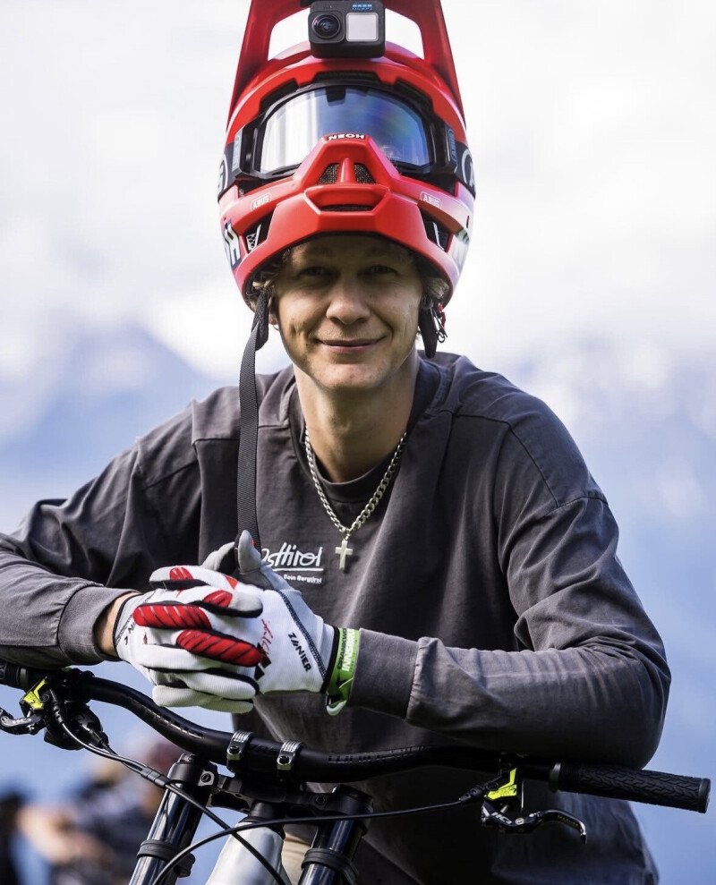 150 million views and a new bet: Gabriel Wibmer invests in Bikeflip!